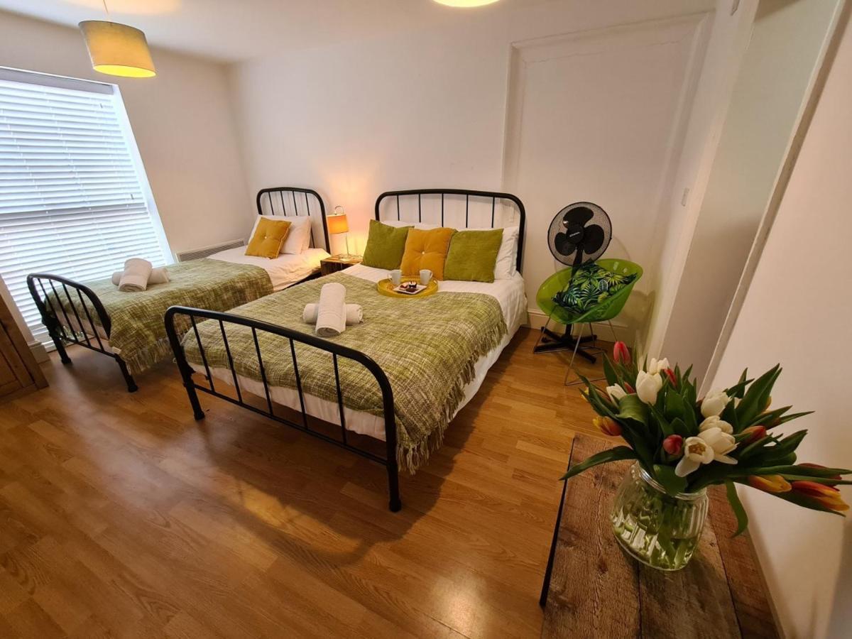 Coopers, Ground Floor Apartment With 2 Bedrooms And 2 Bathrooms Within A Georgian Listed Building Burton-upon-Trent Ngoại thất bức ảnh