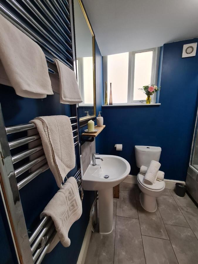Coopers, Ground Floor Apartment With 2 Bedrooms And 2 Bathrooms Within A Georgian Listed Building Burton-upon-Trent Ngoại thất bức ảnh